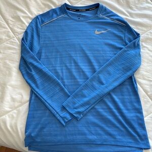 Men’s Nike blue long sleeve. Dri-fit/Nike running